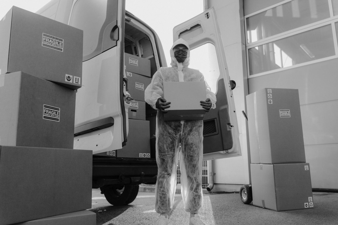 Secure delivery van for insured logistics